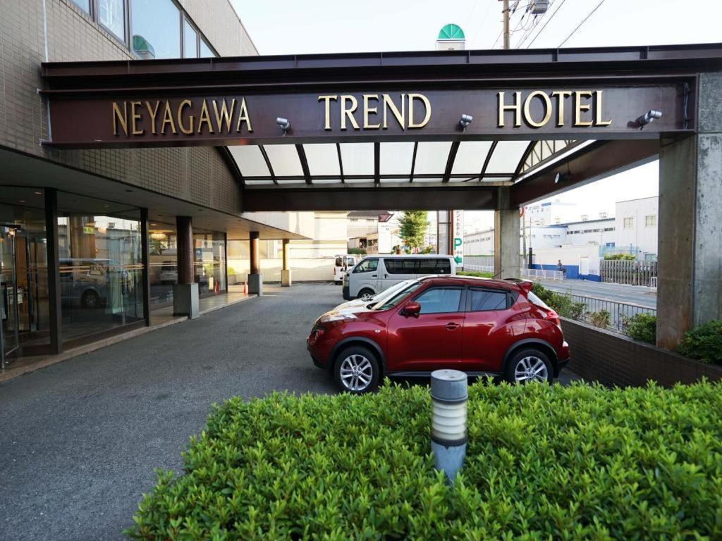 Neyagawa Trend Hotel Osaka Buitenkant foto